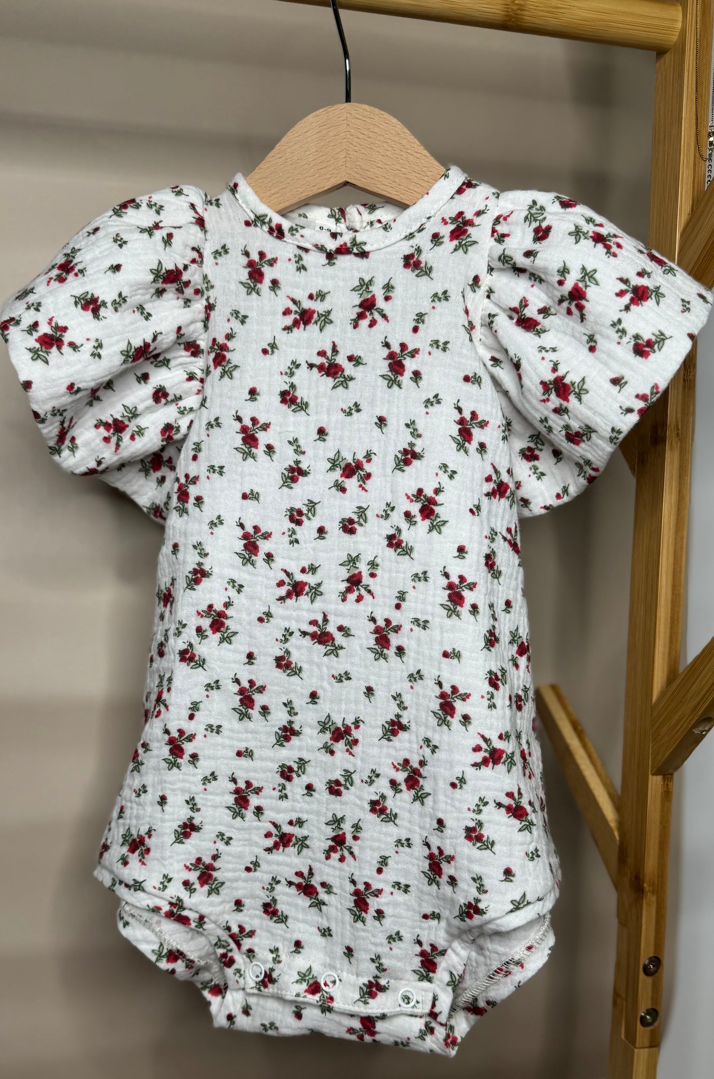 Flutter sleeve romper