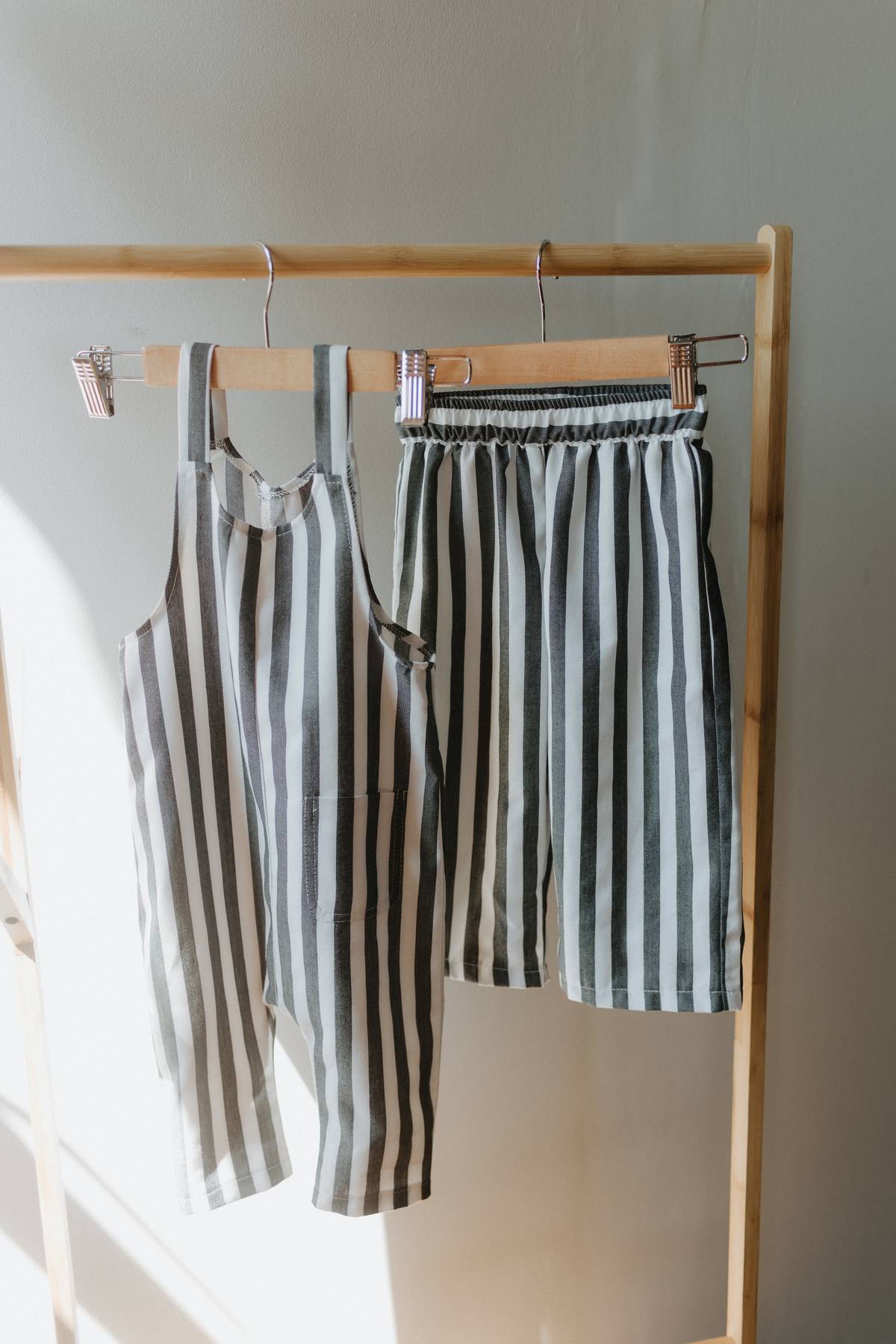 Unisex Basic Dungaree