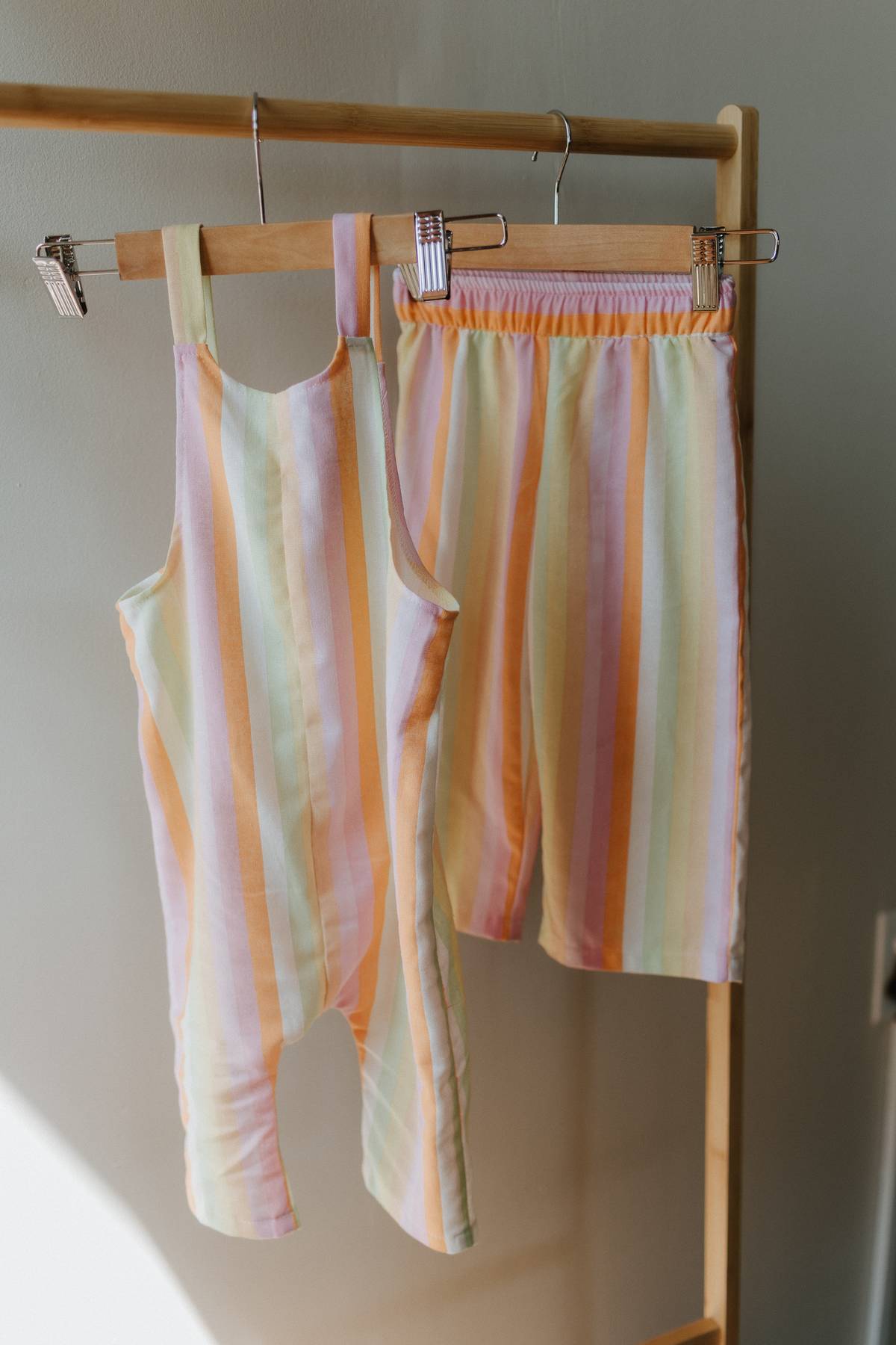 Unisex Basic Dungaree